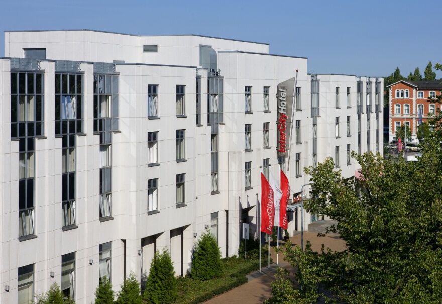 Intercityhotel Rostock Exterior photo